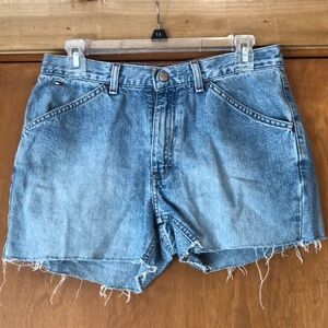 Y2K Tommy Hilfiger raw hem cutoff denim blue jean shorts